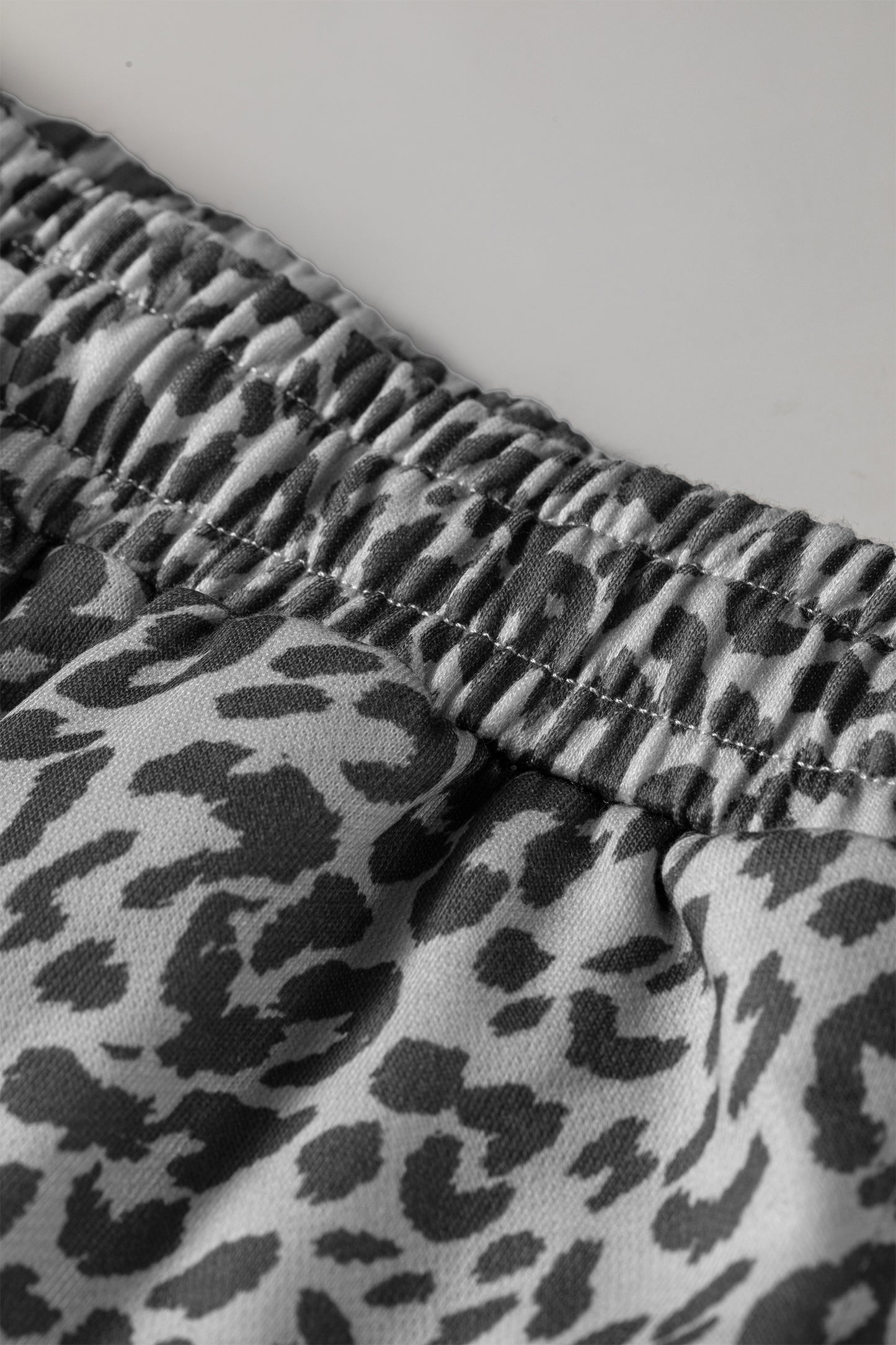 Khaki Leopard Print Star Patched Drawstring Elastic Waist Jogger Pants