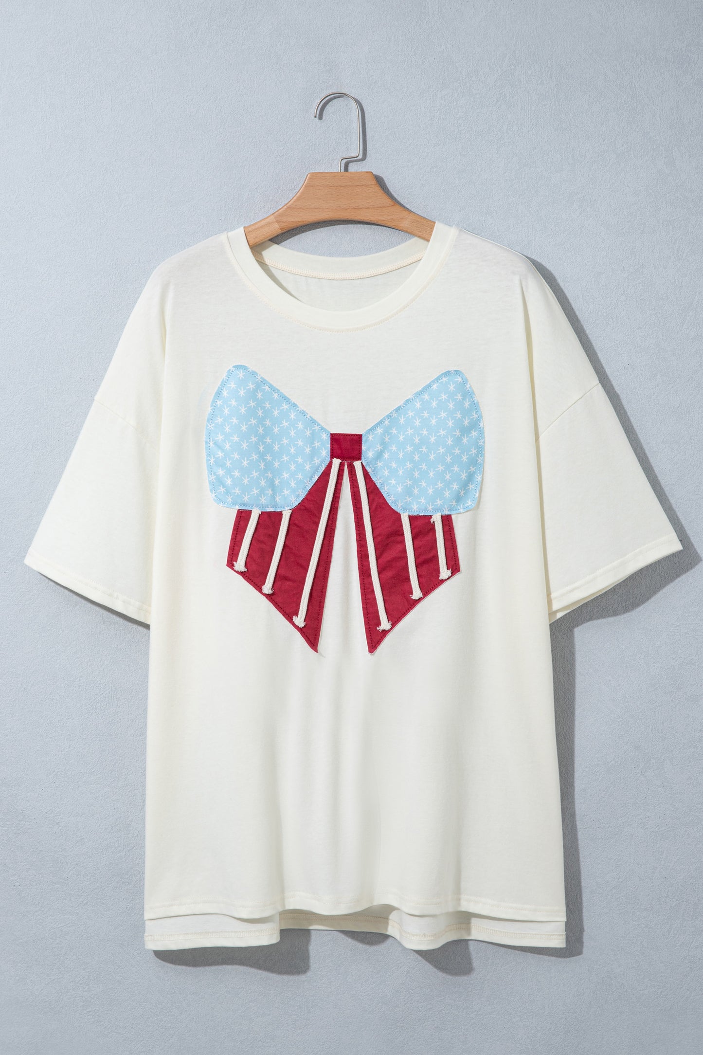 White Distressed Flag Bow Patched Plus Size T Shirt