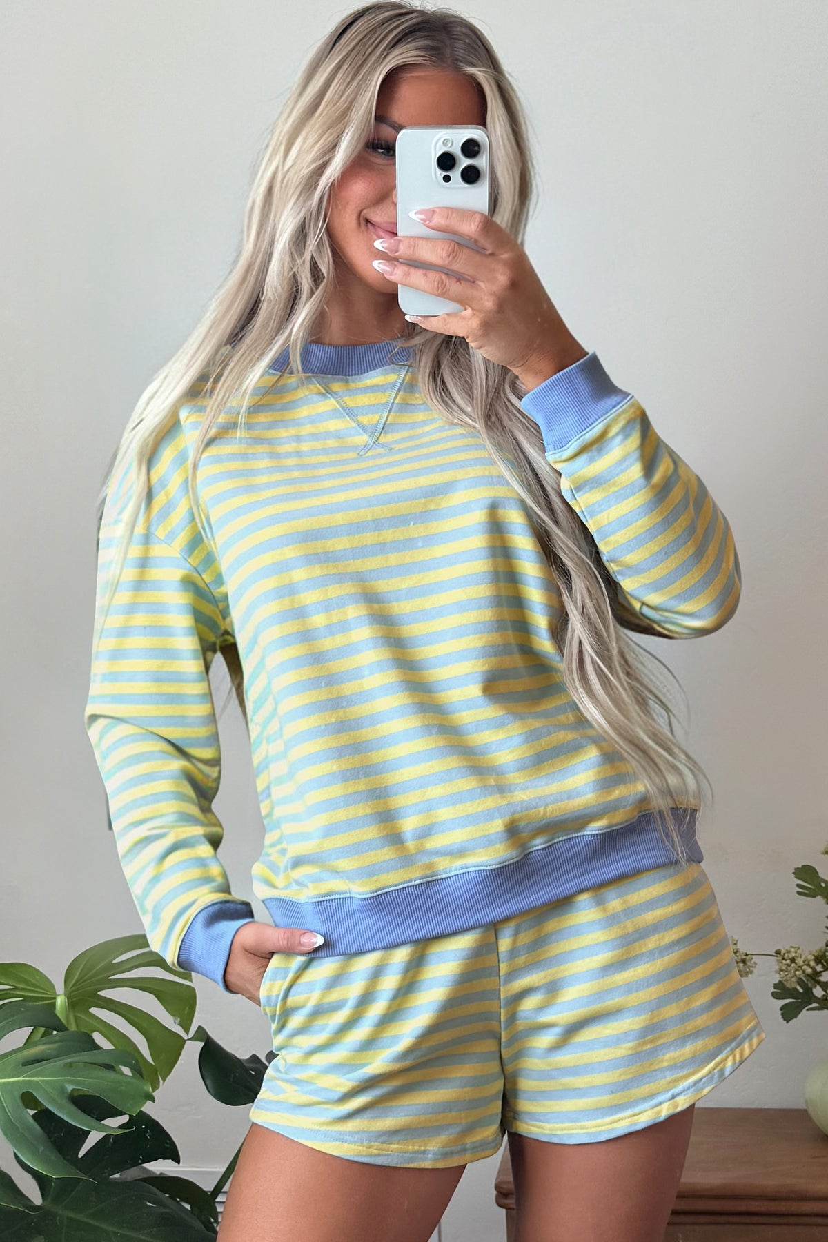 Yellow Stripe Color Block Detail Long Sleeve Pullover Elastic Waist Pull On Shorts 2pcs Set